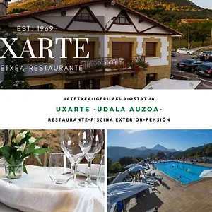 2* Pensión Uxarte -alojamiento, Restaurante Y Piscinas